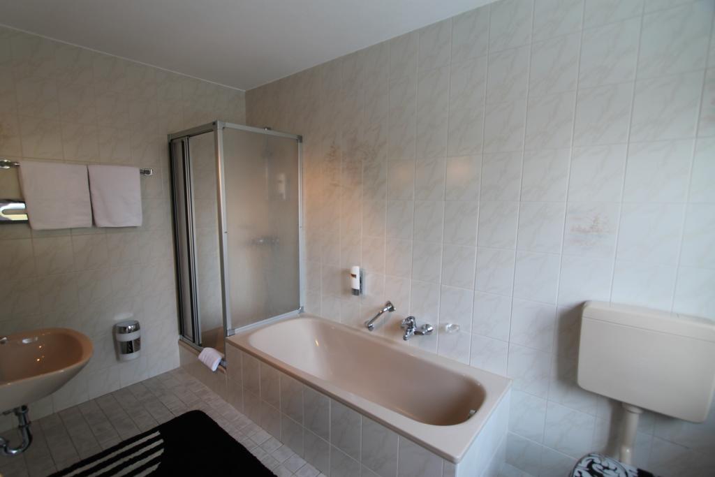 Hotel Pension Schwansee 施万高 客房 照片