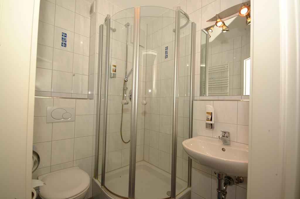 Hotel Pension Schwansee 施万高 客房 照片